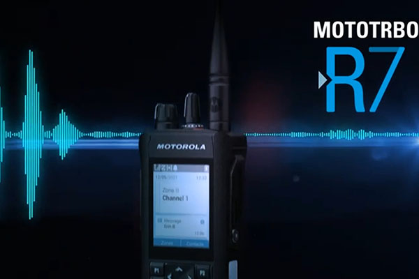 降噪天花板！摩托羅拉R系列 R7數(shù)字對講機，關鍵時刻使命必達！